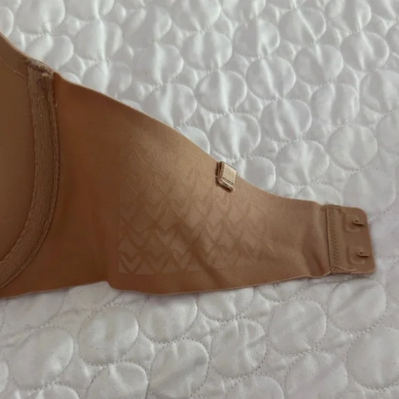 Victorias Secret women size 32D Tan Strapless underwire Bra - Picture 7 of 8